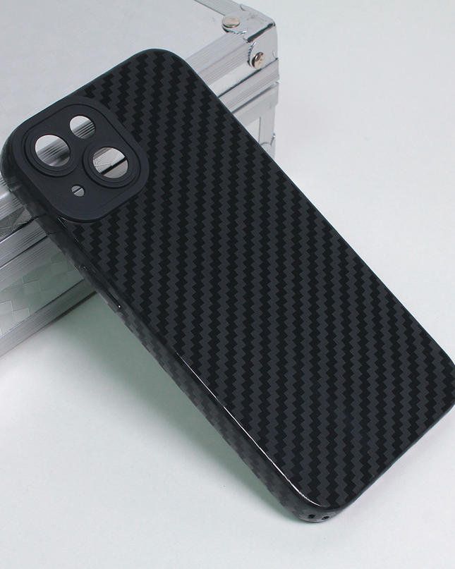 Torbica Silikon Line za iPhone 14 6.1