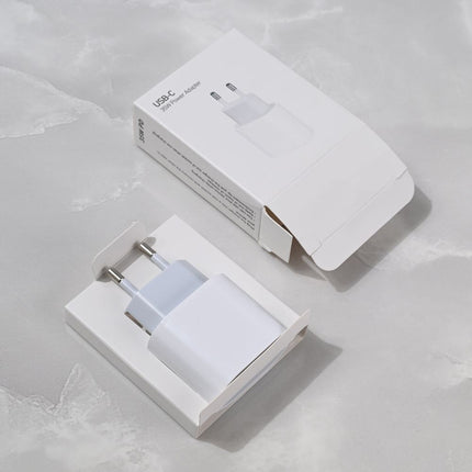 Kucni punjac PD Fast charger 35W za iPhone 15-16 CE beli