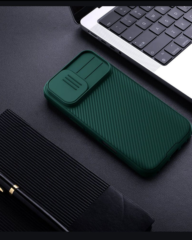 Maska za iPhone 17 6.3 zelena Nillkin CamShield Pro