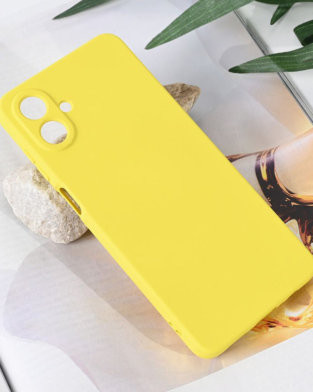 Maska za Samsung A075F Galaxy A07 zuta Teracell Soft Velvet