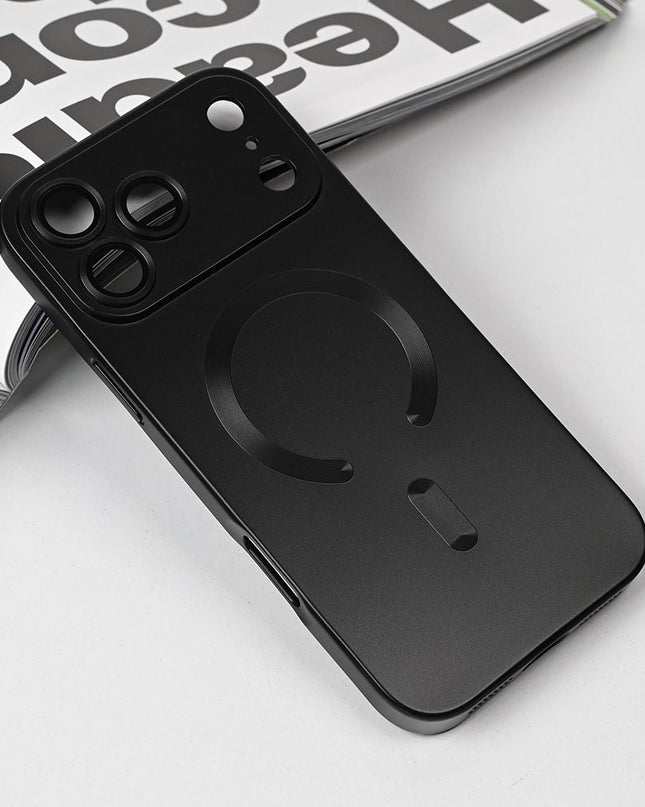 Maska za iPhone 17 Pro Max 6.9 crna Magsafe Chrome