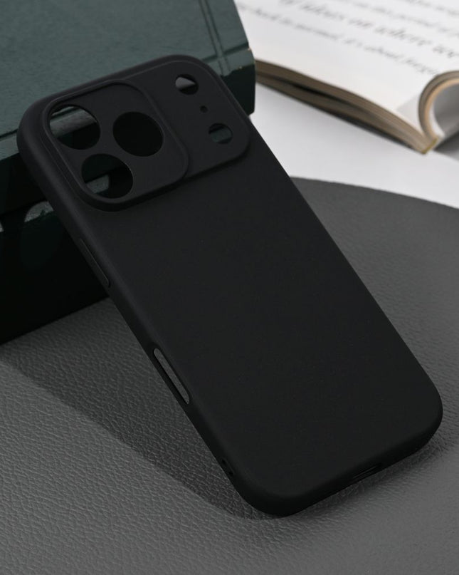 Maska za iPhone 17 Pro 6.3 mat crna silikonska Skin