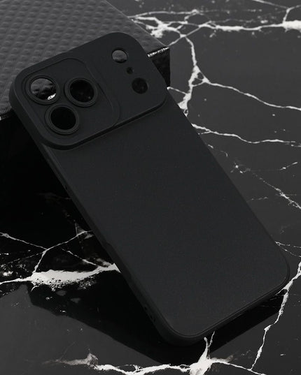 Maska za iPhone 17 Pro Max 6.9 mat crna Teracell Giulietta