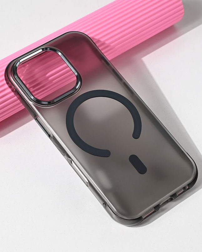 Maska za iPhone 16 Pro 6.3 crna Magsafe Glow