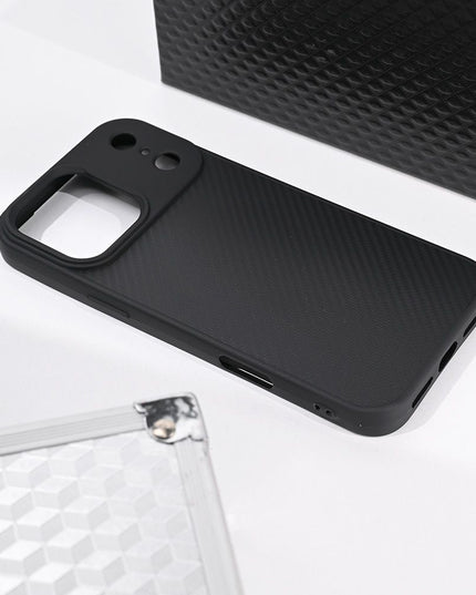 Maska za iPhone 17 Pro Max 6.9 crna Magsafe Kevlar