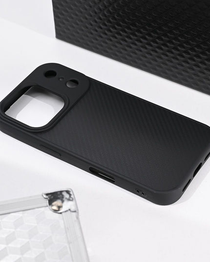 Maska za iPhone 17 Pro 6.3 crna Magsafe Kevlar