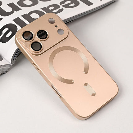 Maska za iPhone 17 Pro 6.3 zlatna Magsafe Chrome