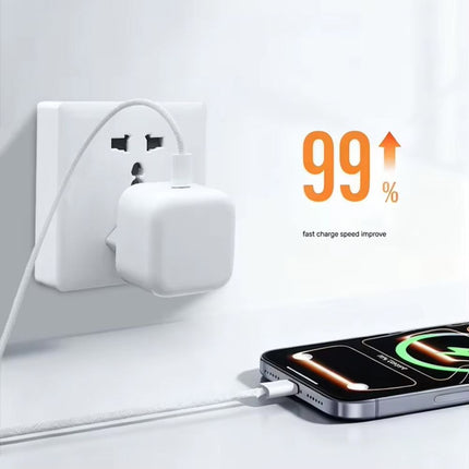 Kucni punjac PD Fast charger 40W za iPhone 17 CE beli
