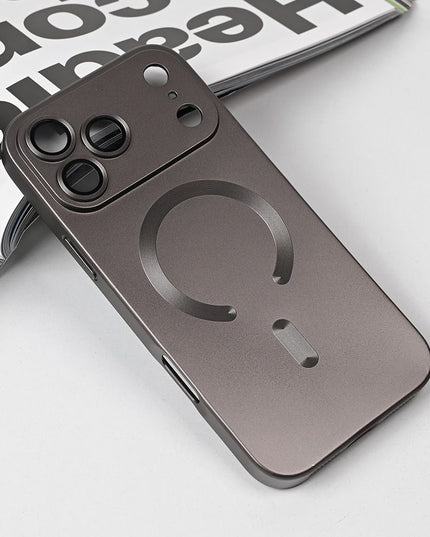 Maska za iPhone 17 Pro Max 6.9 siva Magsafe Chrome