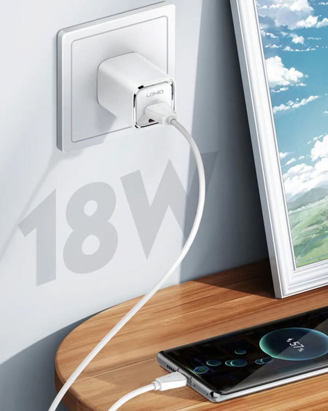 Kucni punjac LDNIO A2317C, 3.6A, QC3.0 18W, PD 30W sa Type C na Type C kablom beli