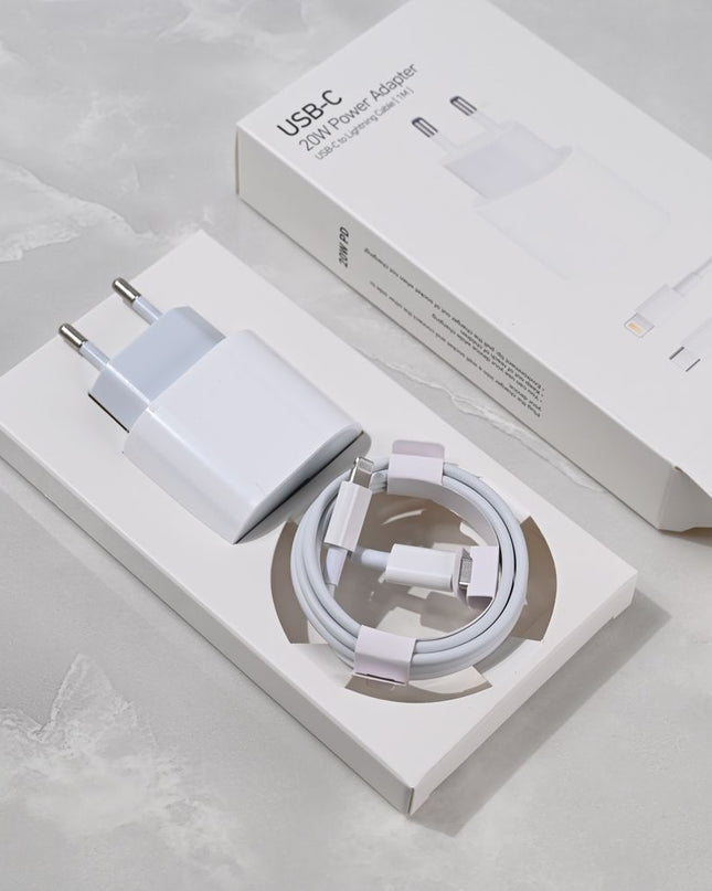 Kucni punjac PD Fast charger 20W za iPhone 11-14 sa PD lightning kablom CE beli