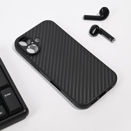 Maska za iPhone 17 6.3 crna Carbon fiber