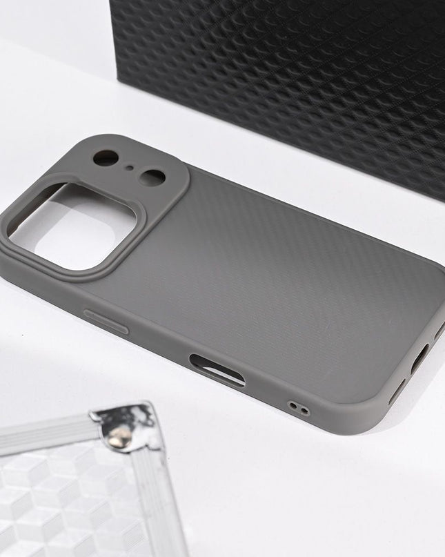 Maska za iPhone 17 Pro 6.3 siva Magsafe Kevlar
