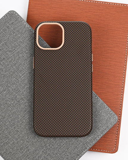 Maska za iPhone 13/14 6.1 braon Magsafe Urban Cube