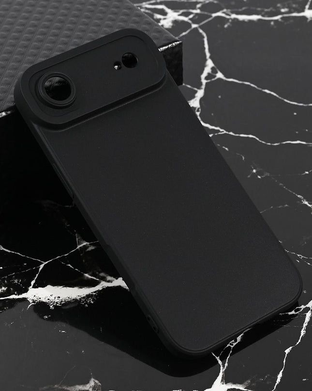 Maska za iPhone 17 Air 6.6 mat crna Teracell Giulietta