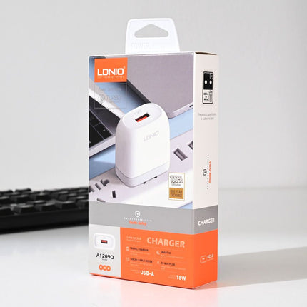 Kucni punjac LDNIO A1209Q QC3.0, 18W sa iPhone lightning kablom beli