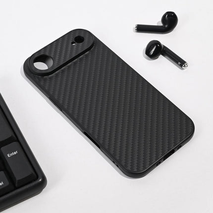 Maska za iPhone 17 Air 6.6 crna Carbon fiber