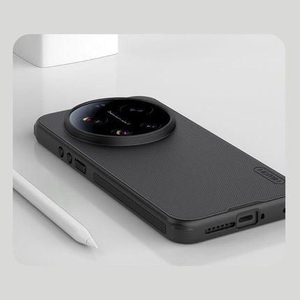 Maska za Xiaomi 17 Ultra crna Nillkin Scrub Pro Magnetic