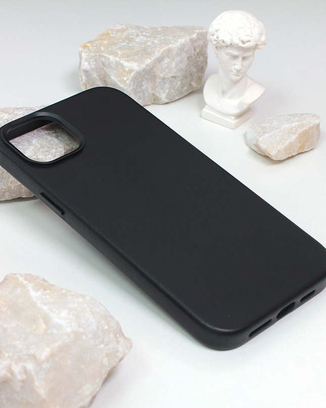 Torbica Beautiful Shine Leather iPhone 14 Plus 6.7 crna