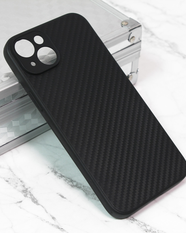 Torbica Carbon fiber za iPhone 15 Plus 6.7