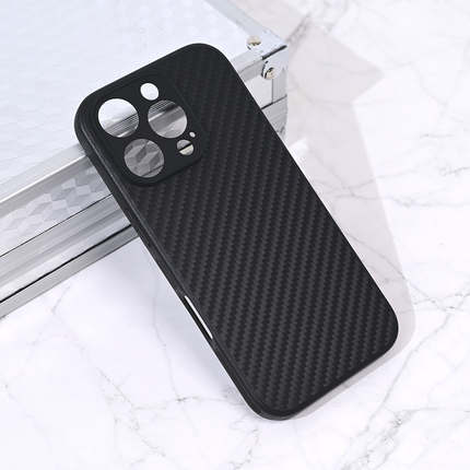 Torbica Carbon fiber za iPhone 16 Pro 6.3