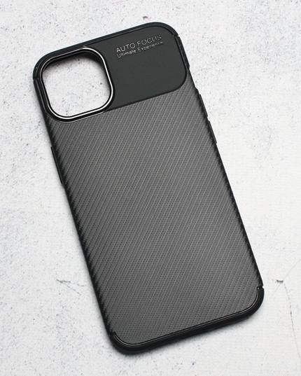 Torbica Defender Carbon za iPhone 13 6.1