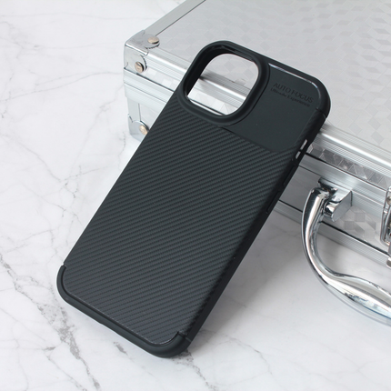 Torbica Defender Carbon za iPhone 15 6.1