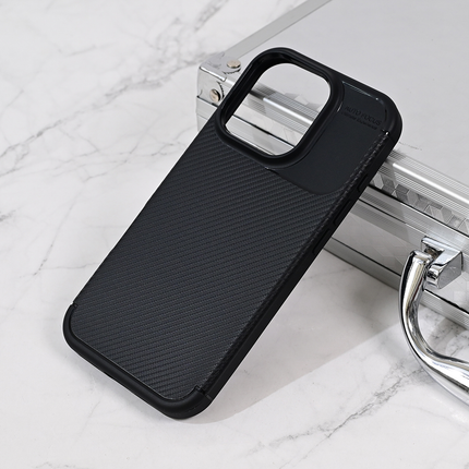Torbica Defender Carbon za iPhone 16 Pro 6.3