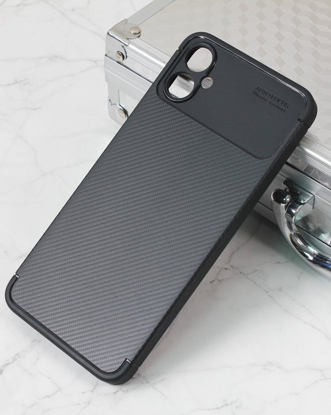 Torbica Defender Carbon za Samsung A055F Galaxy A05