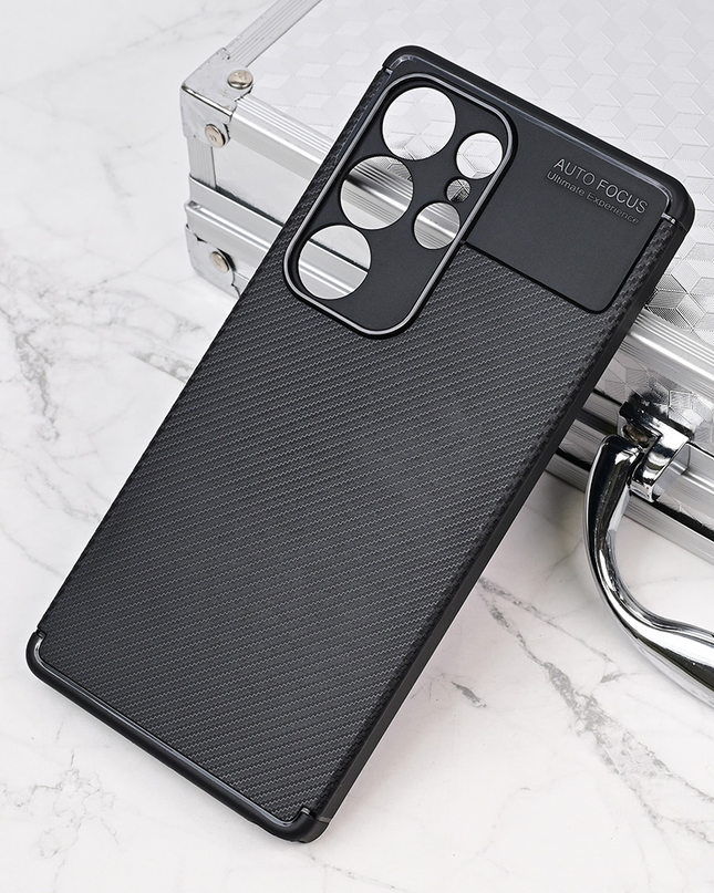 Torbica Defender Carbon za Samsung S938B Galaxy S25 Ultra