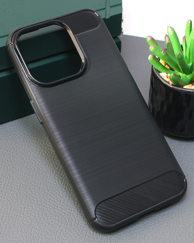 Torbica Defender Safeguard za iPhone 15 Pro 6.1