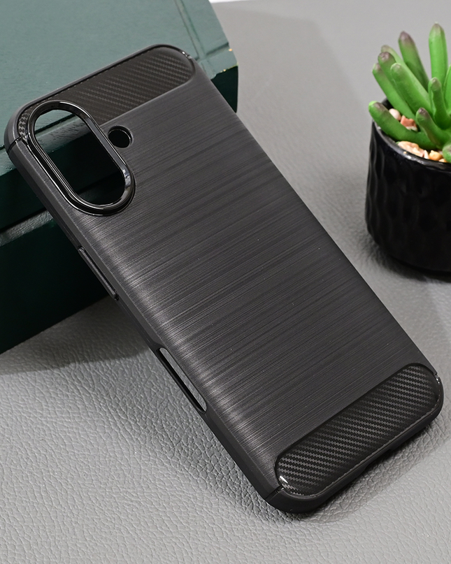 Torbica Defender Safeguard za iPhone 16 6.1