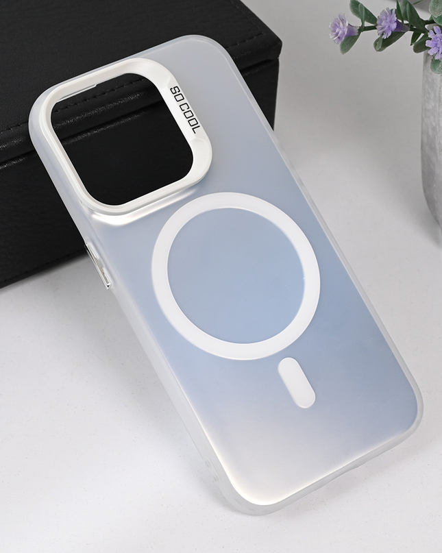 Torbica Magsafe Clear za iPhone 15 Pro 6.1 srebrna