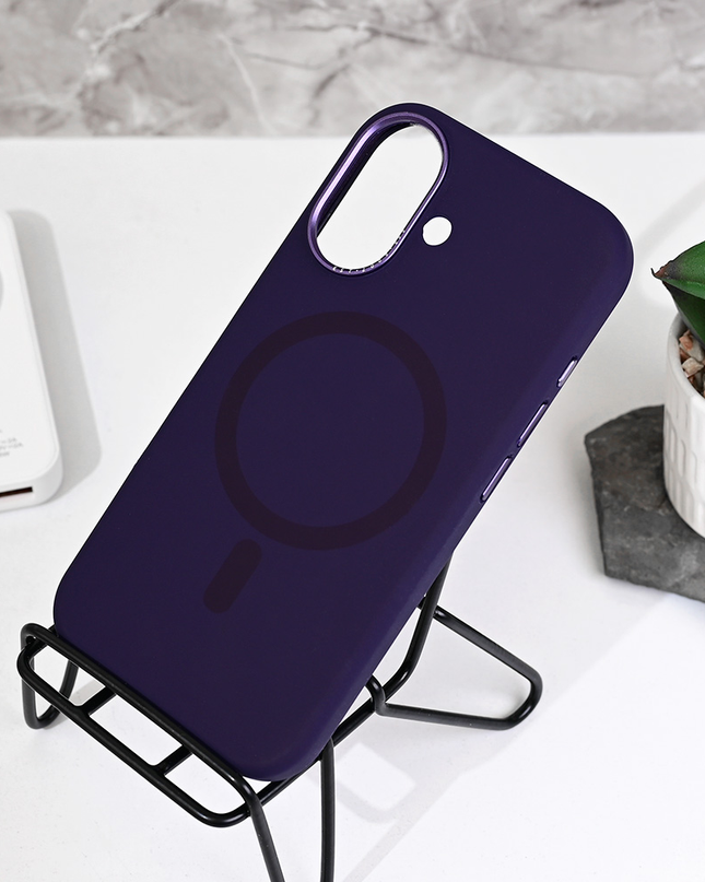 Torbica Magsafe Matte Color iPhone 16 6.1 ljubicasta