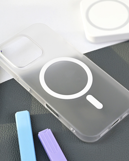 Torbica Magsafe Matte PC za iPhone 16 Pro 6.3 bela