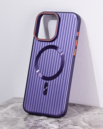 Torbica Magsafe Stripe za iPhone 15 Pro Max 6.7