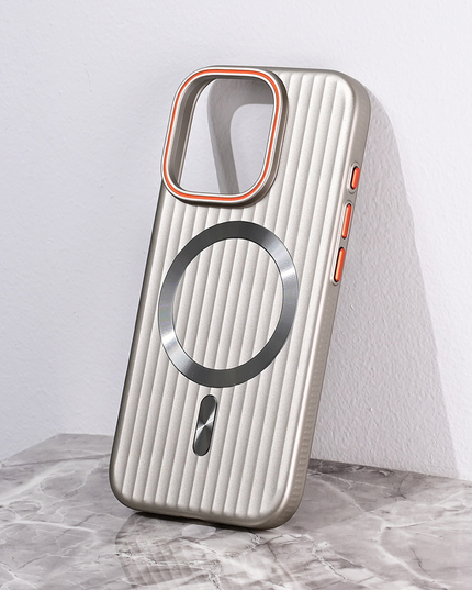 Torbica Magsafe Stripe za iPhone 16 Pro 6.3