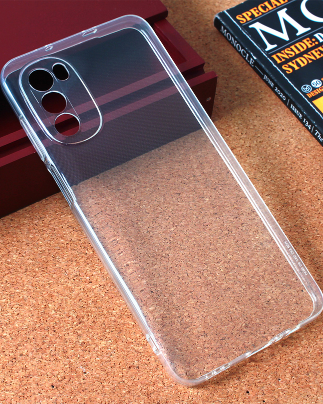 Torbica silikonska Ultra Thin za Motorola Moto G52
