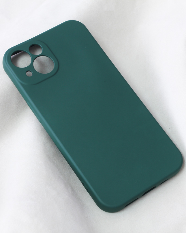 Torbica Teracell Soft Velvet za iPhone 13 6.1 tamno zelena