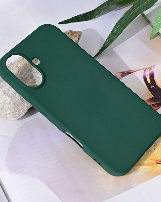Torbica Teracell Soft Velvet za iPhone 16 6.1
