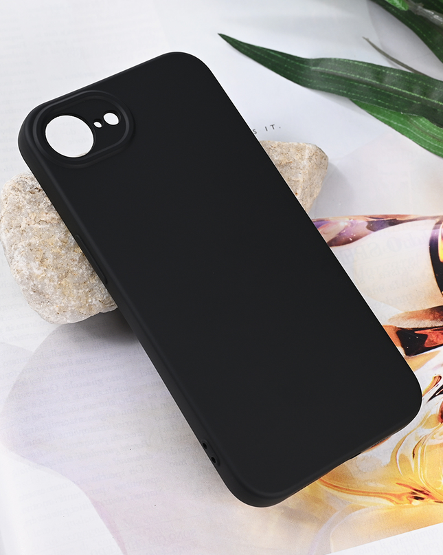 Torbica Teracell Soft Velvet za iPhone 16e 6.1 crna